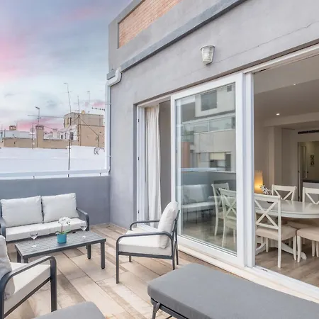 Apartment Spacious Penthouse With Private Terrace *